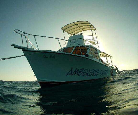 Ambergris Divers Resort 圣佩德罗 外观 照片